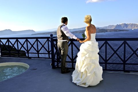 Astarte_Suites_Hotel_in_Santorini_Greece_Santorini_Weddings_2